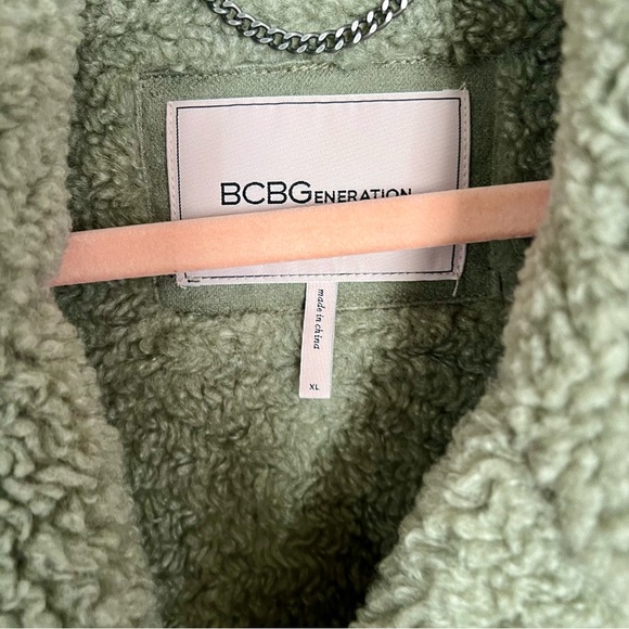 NWT BCBG Faux Suede shearling Teddy Pea Coat AMAZING ON mint green XL Sherpa - Picture 11 of 11